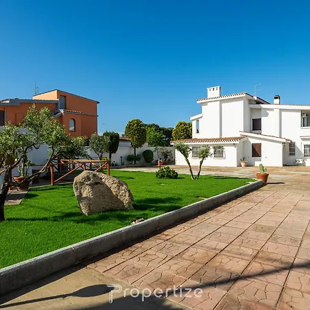 Apartment Domo De Iannas By Propertize Quartu Sant'Elena