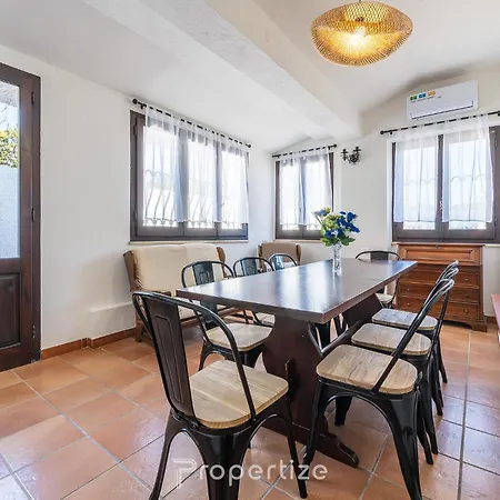 Apartment Domo De Iannas By Propertize
